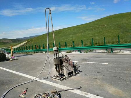凤城公路地基基础注浆加固